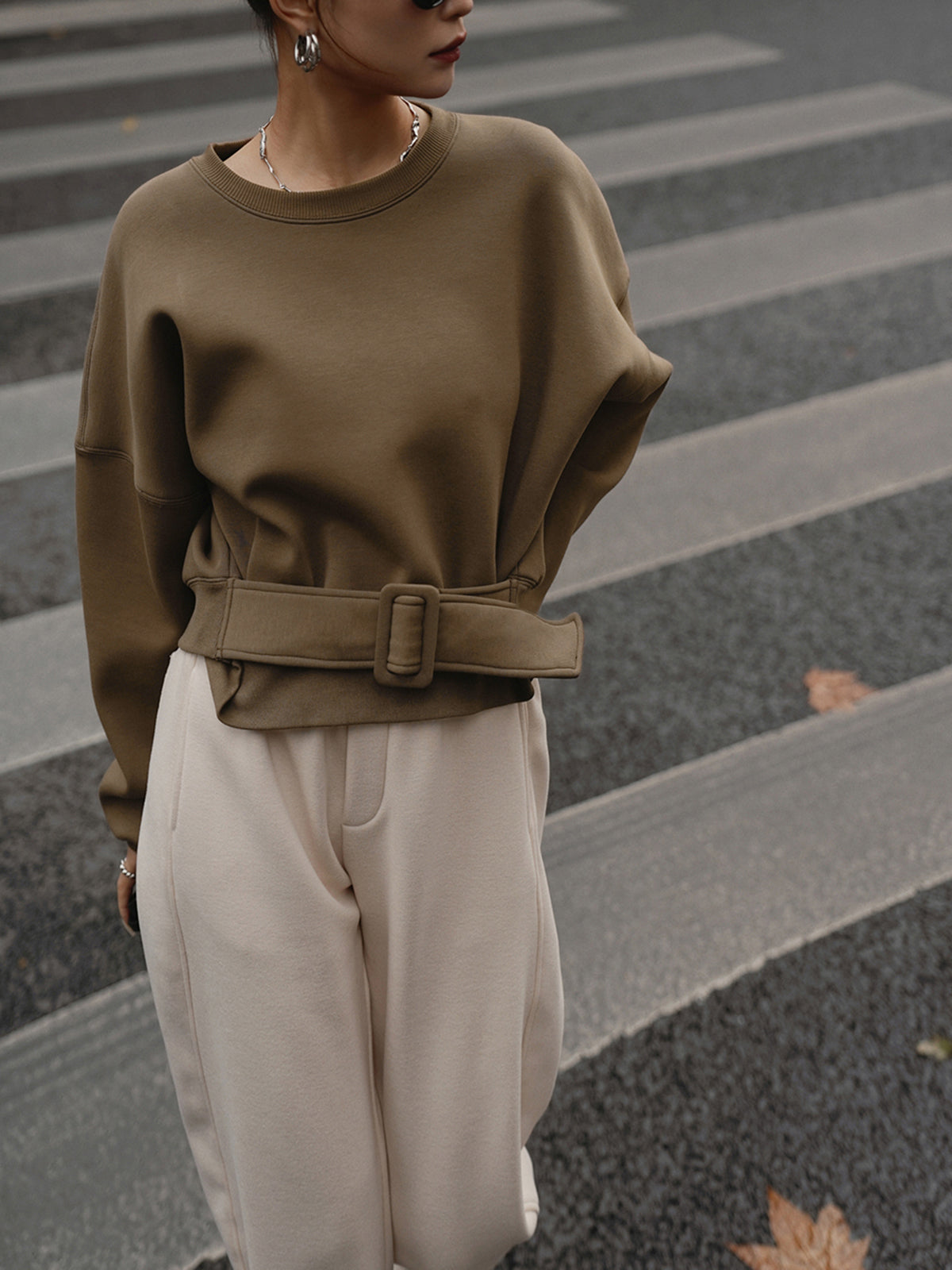 Kuşaklı Kısa Sweatshirt