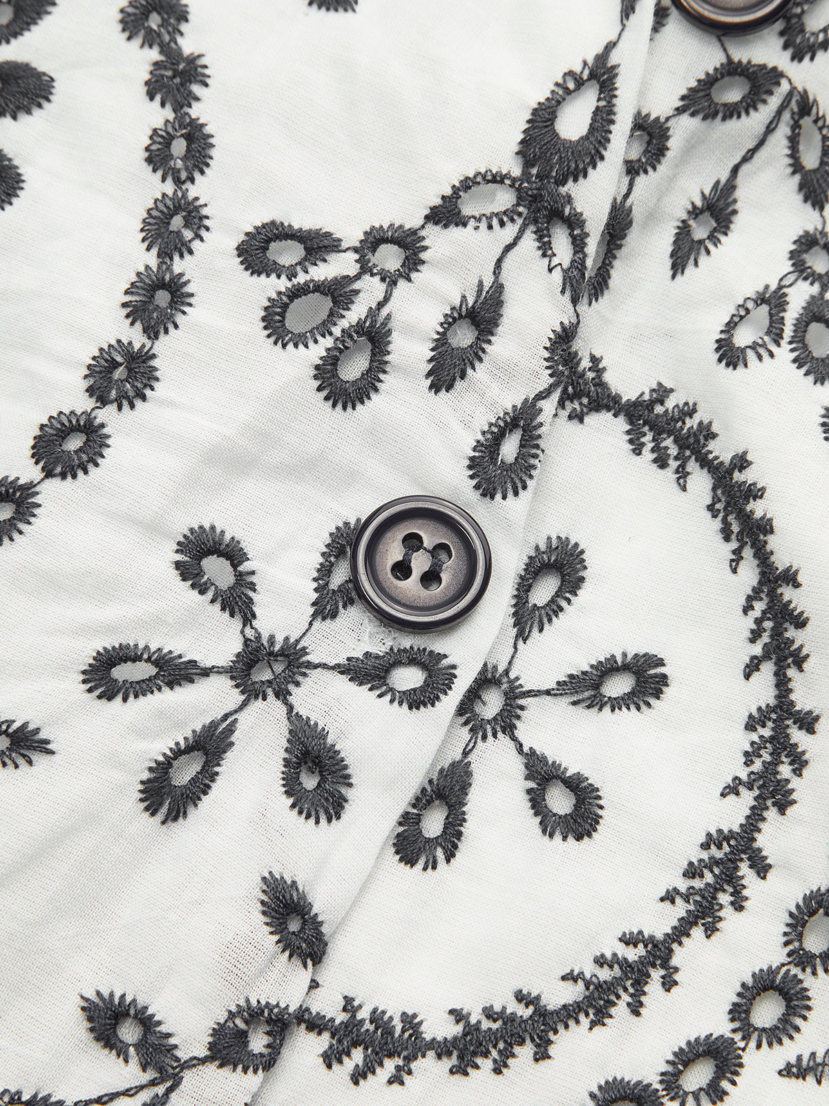 Nakış Detaylı V Yaka Kuşaklı Midi Elbise