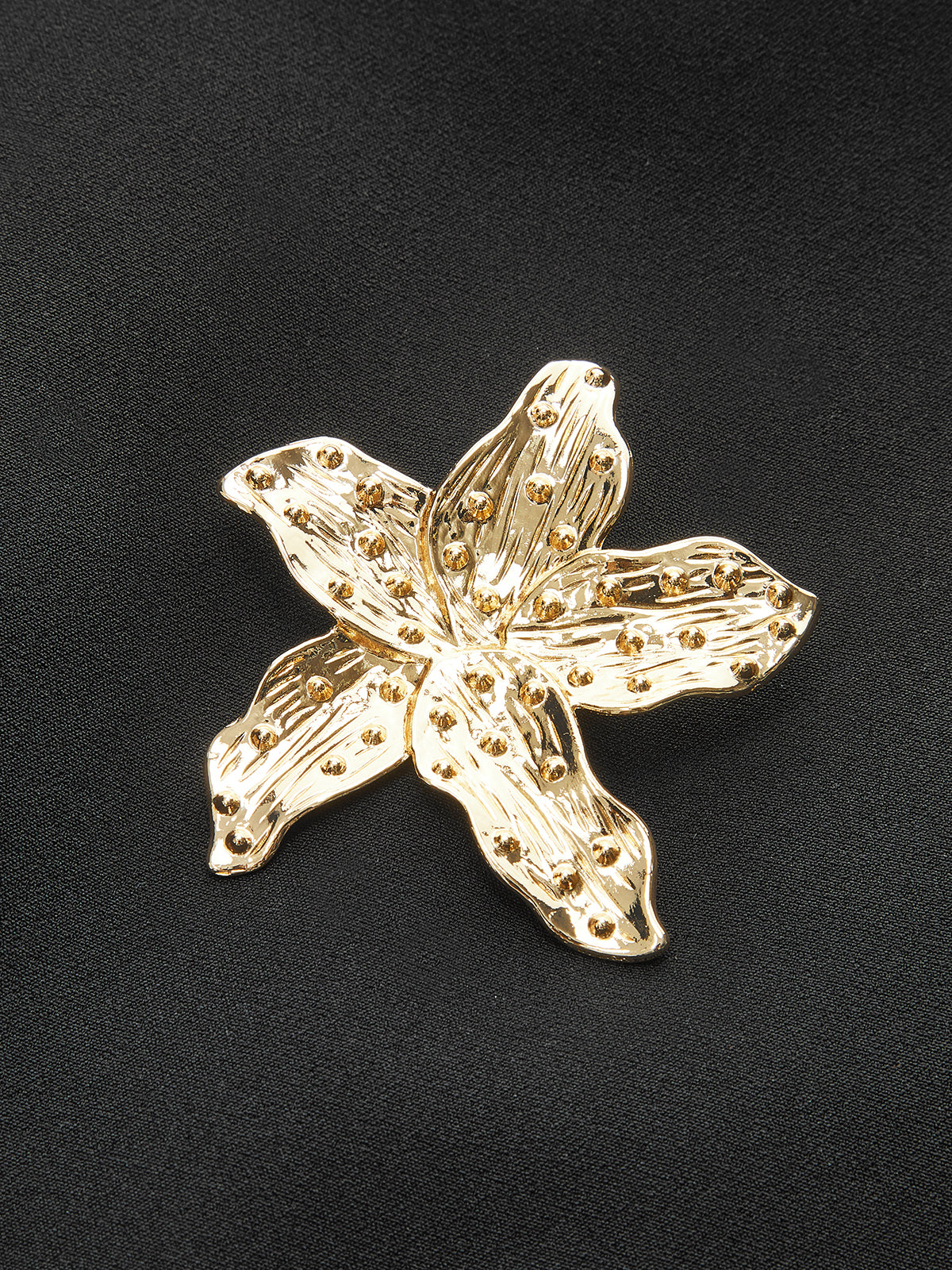 Metal Düğmeli Yüksek Yakalı Kısa Elbise