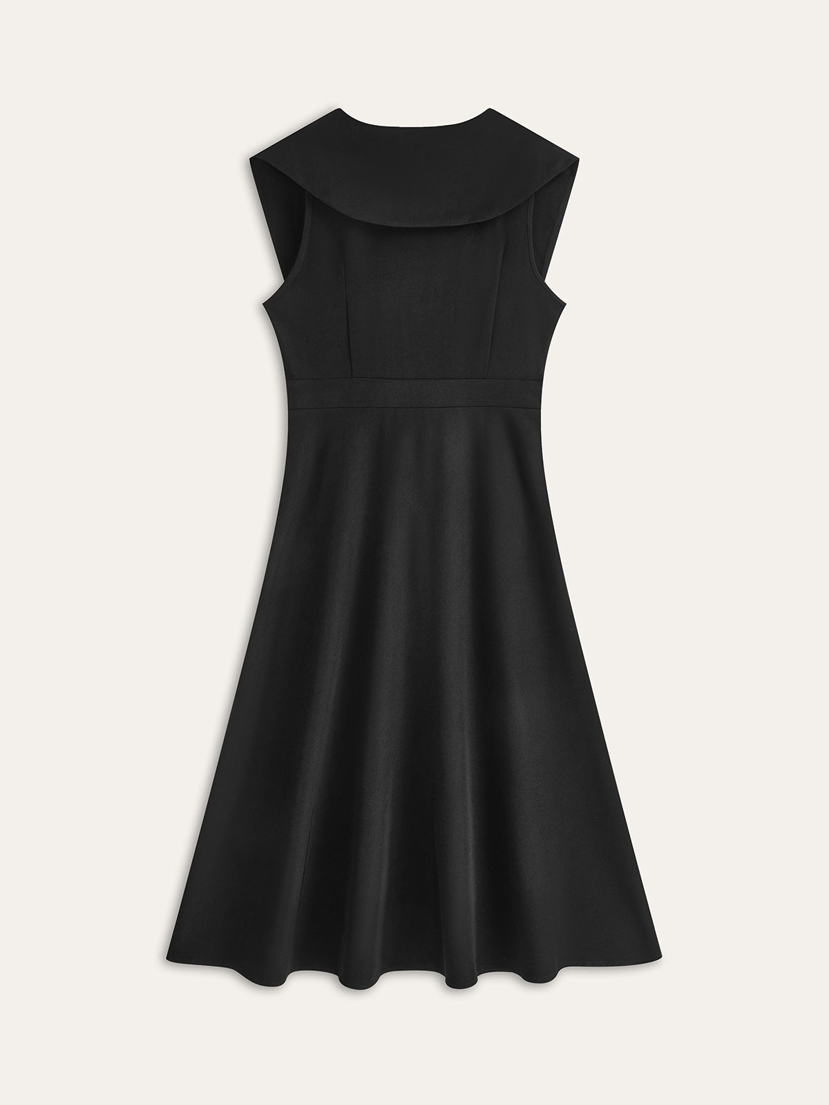 Geniş Yakalı Düğmeli Piliseli Elbise