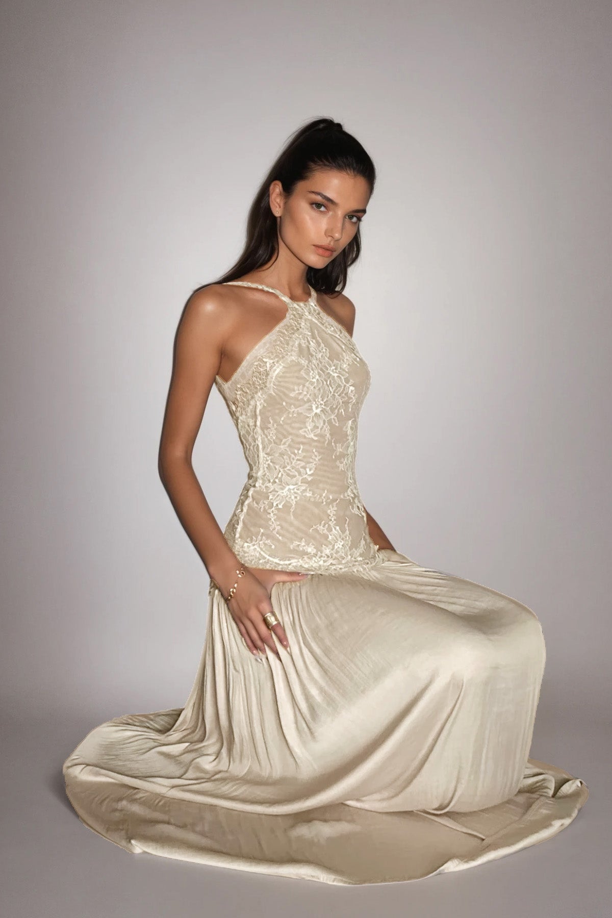 Elowen Lace Floral Maxi Elbise