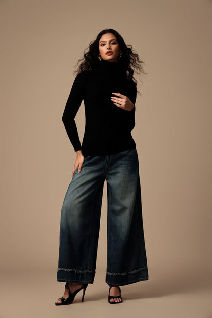 Yaka Detaylı Uzun Kollu Üst Giyim