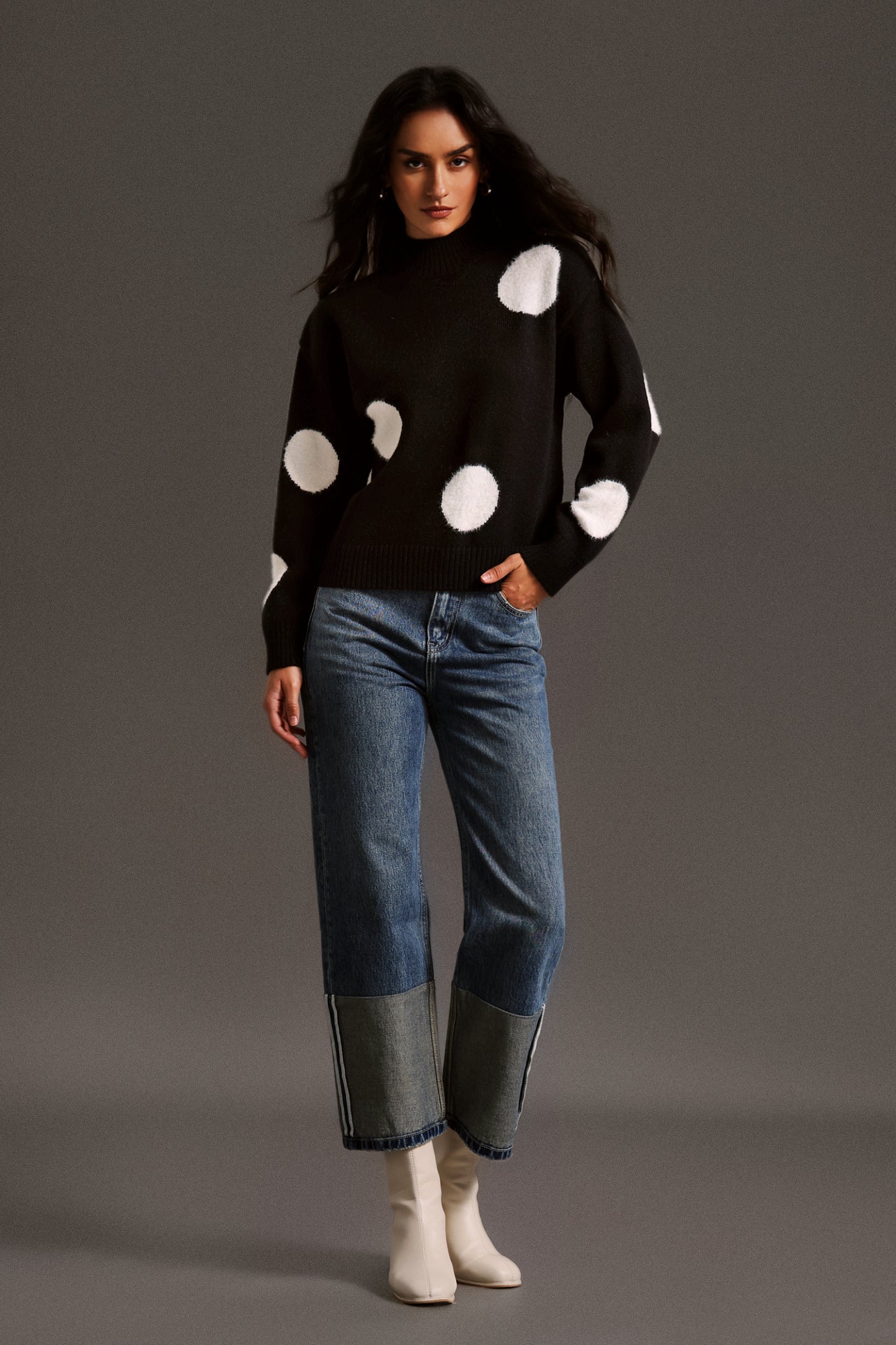 Yüksek Yakalı Uzun Kollu Üst