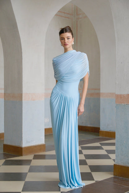 Catherine Mavi Asimetrik Pileli Maxi Elbise