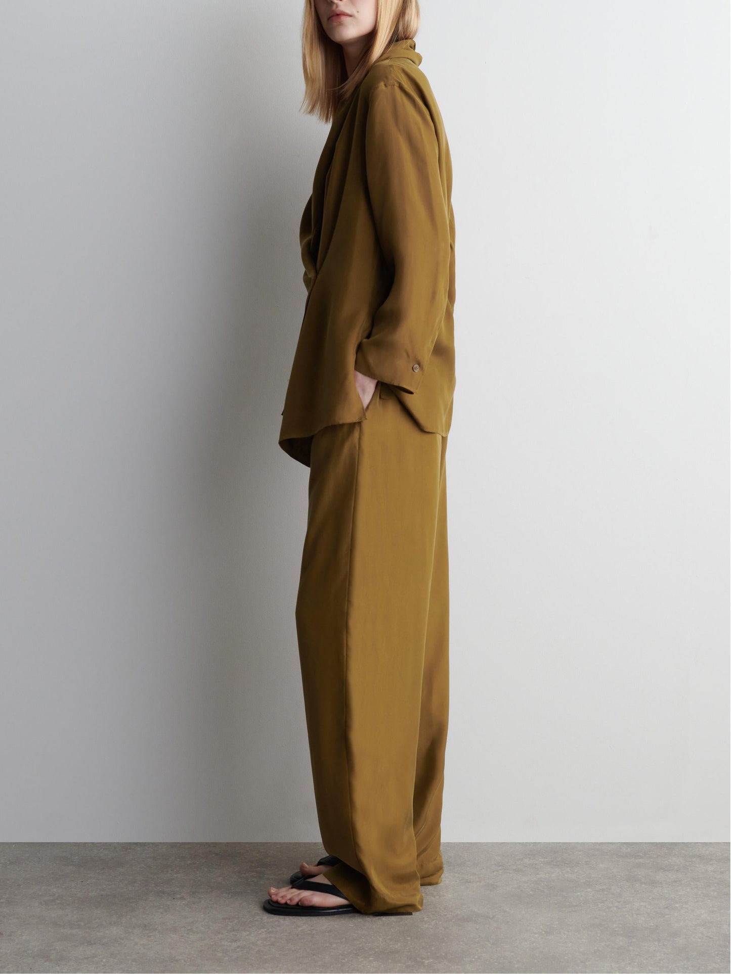 Şal Yaka Blazer & Pantolon Takımı