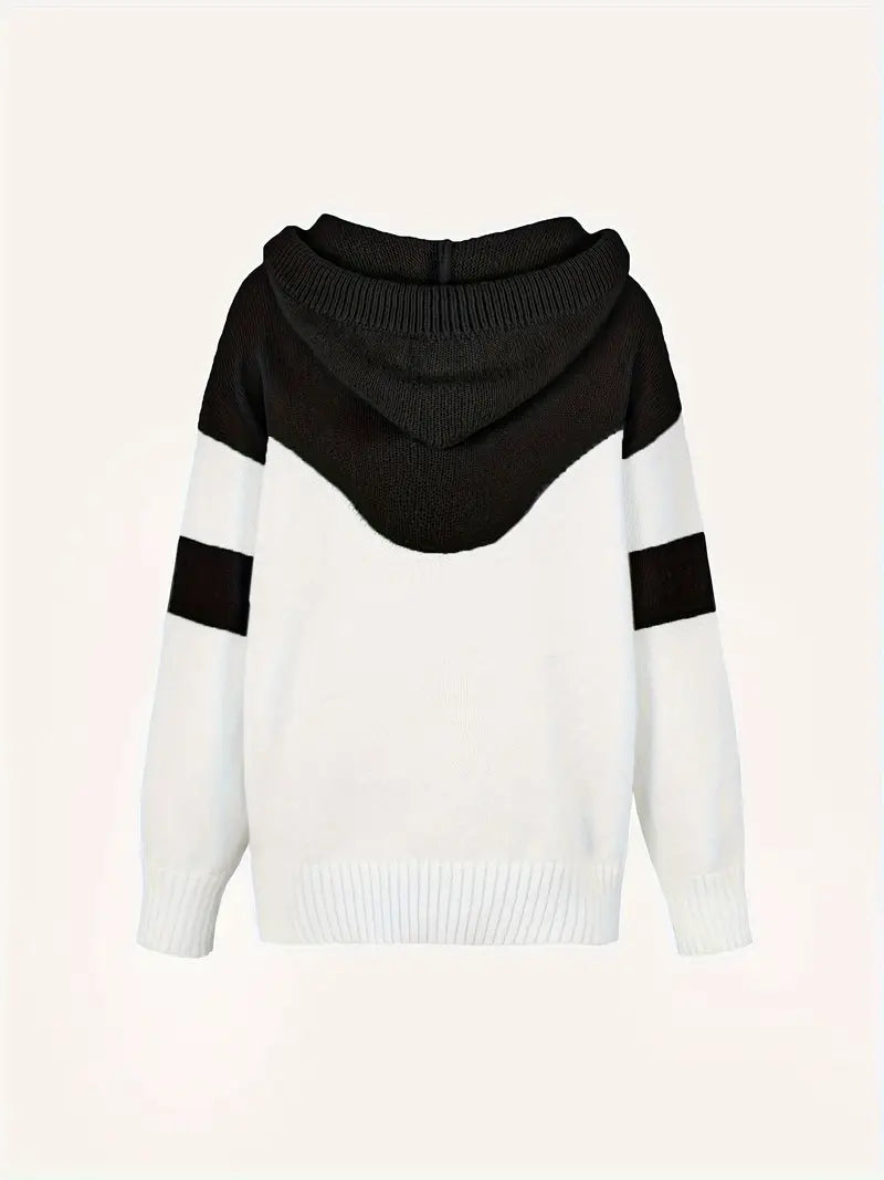 Dual-Tone Cosy Hoodie