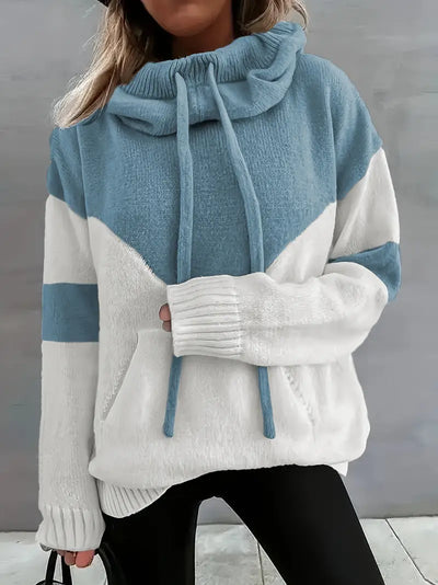 Dual-Tone Cosy Hoodie