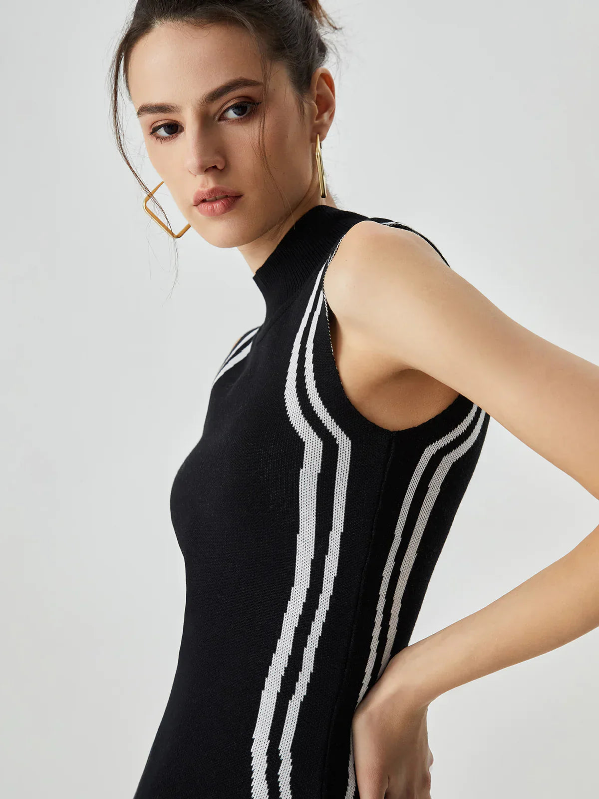 Zephira Asimetrik Dalga Detaylı Midi Elbise