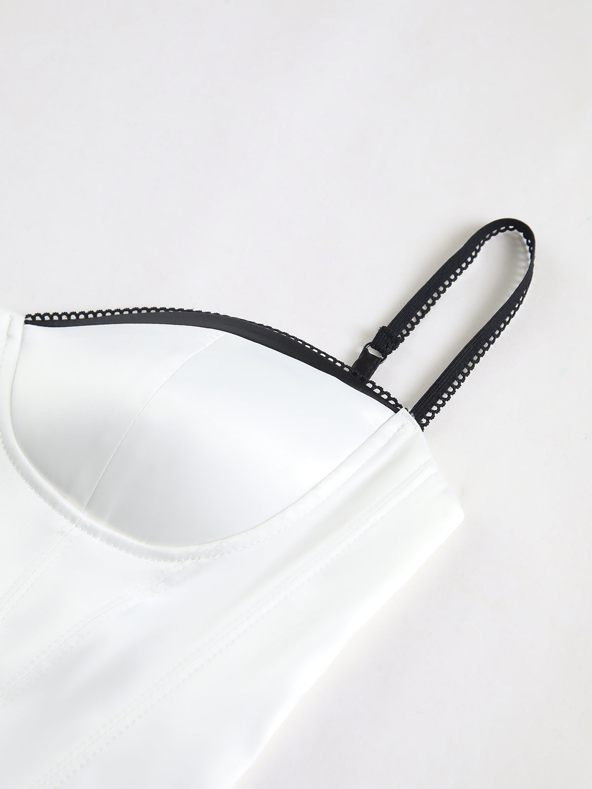 Kontrast Kesimli Korse Üst