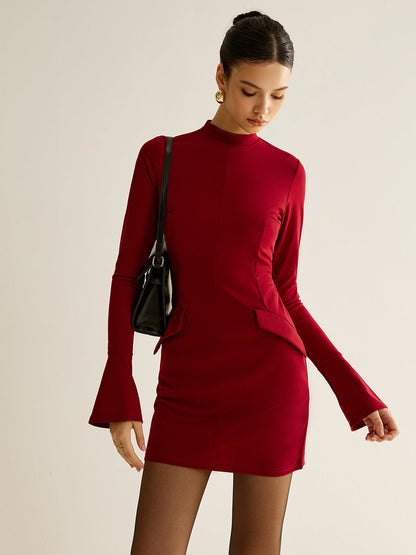 Düz Biyeli Kısa Elbise