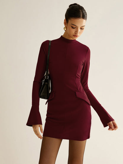 Düz Biyeli Kısa Elbise