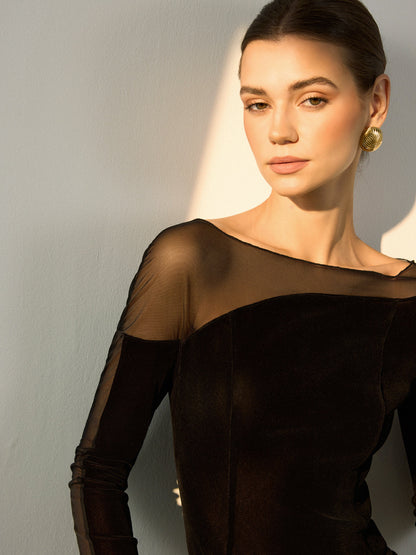 Şeffaf Detaylı Slim Fit Tişört