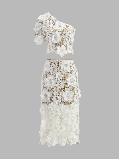 Asimetrik Çiçek Dantelli Üst Etek Takımı