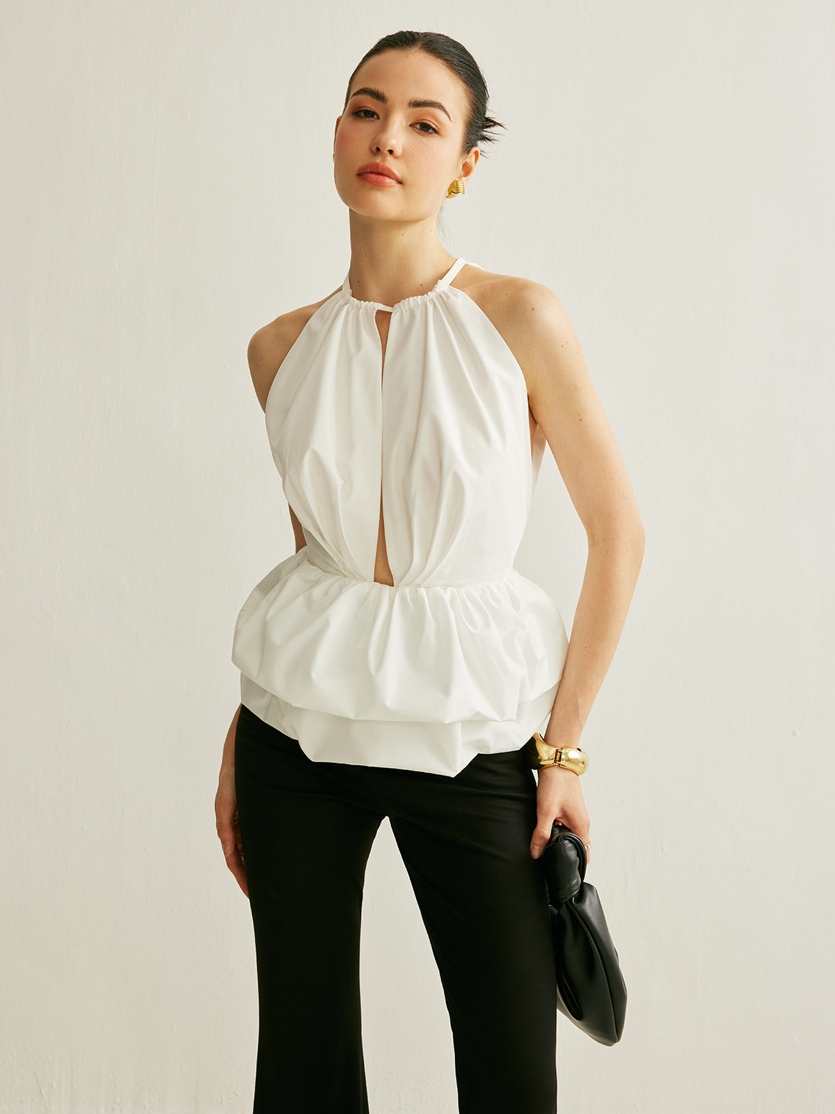 Anahtar Delikli Yaka Peplum Bluz