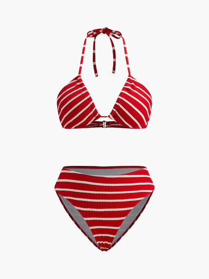 Şık Çizgili Bikini Takımı ve Uyumlu Şortlar