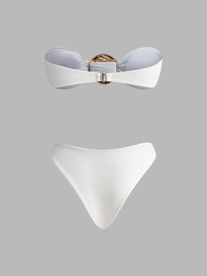 Şık Kapama ile Zarif Altın Detaylı Bikini