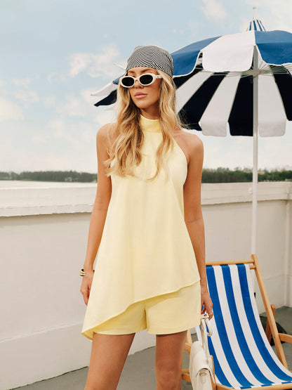 Düğmeli Asimetrik Sırt Dekolteli Şort Takımı