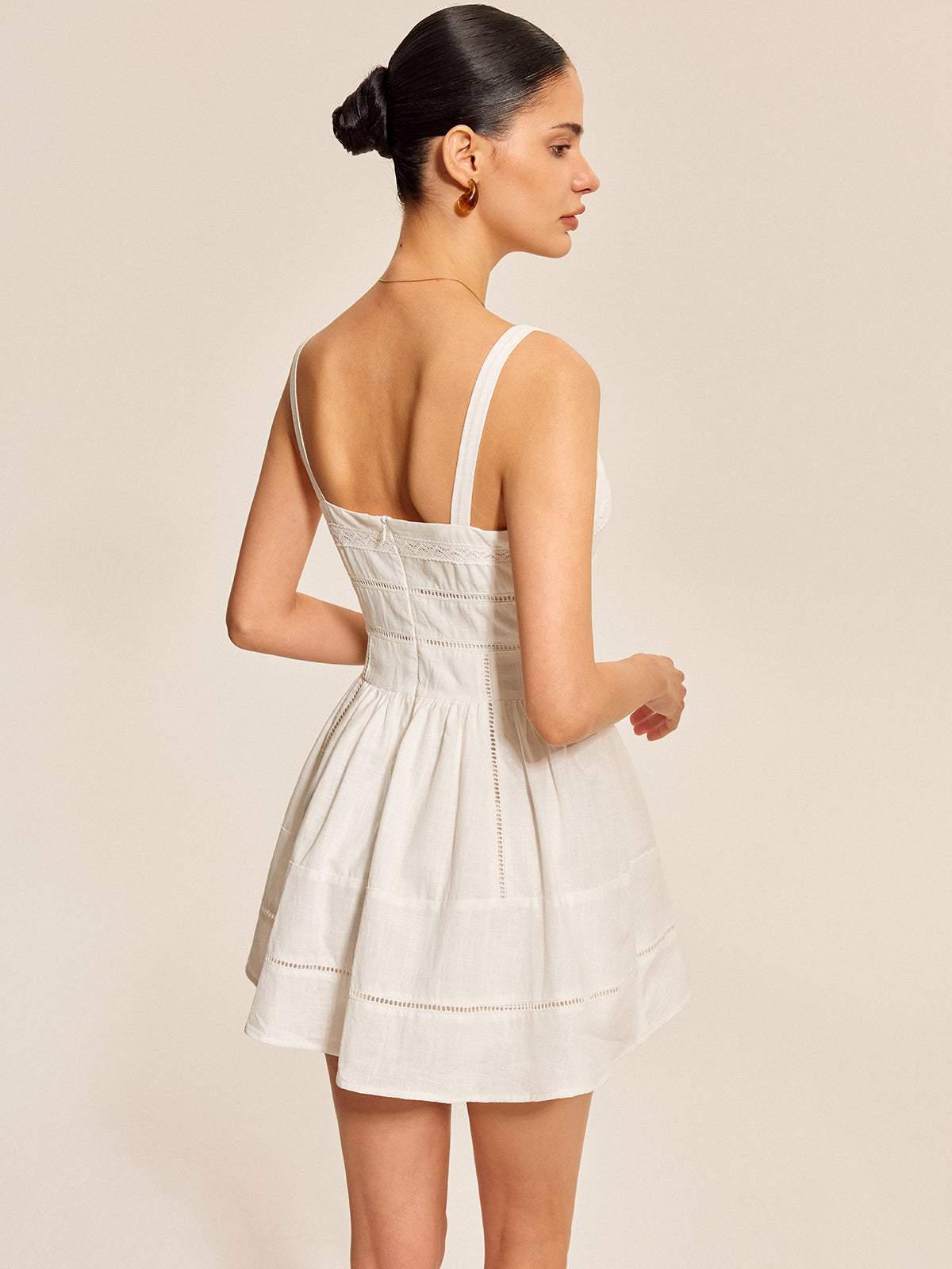 Pamuklu Dantel Detaylı Kare Yaka Elbise