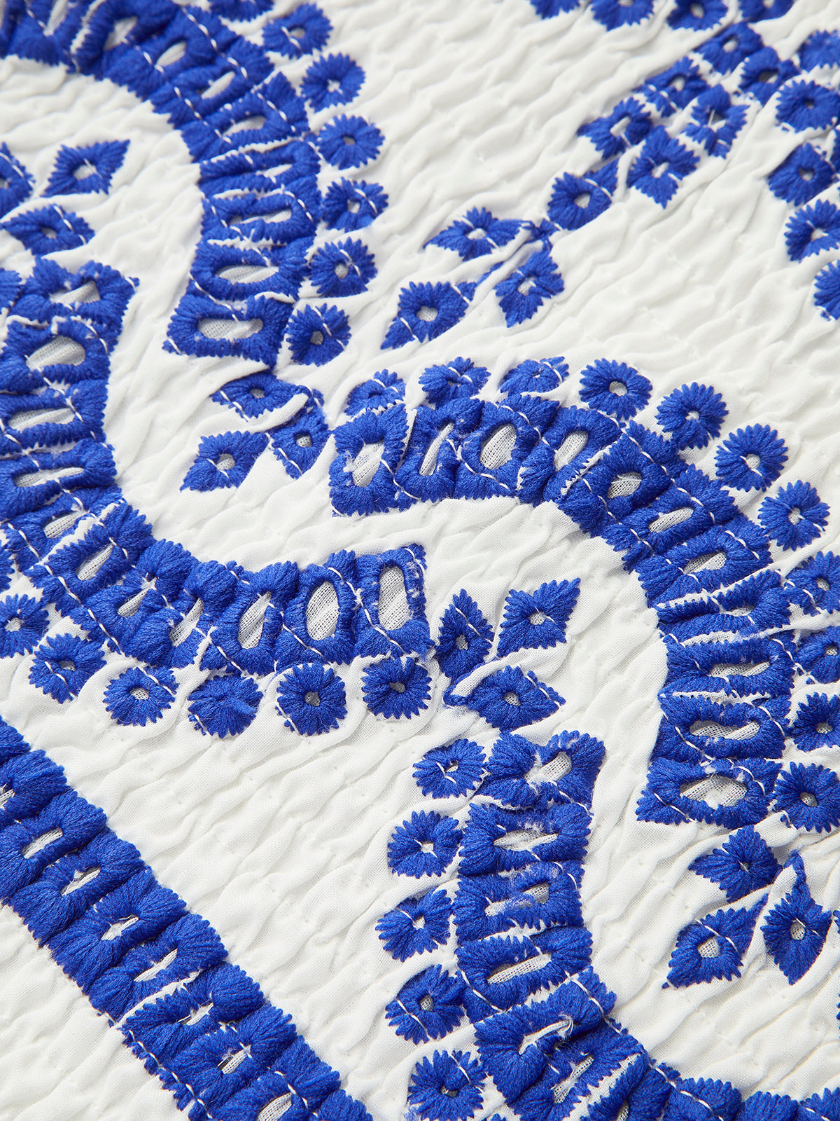 Nakışlı Fırfırlı Kolsuz Elbise