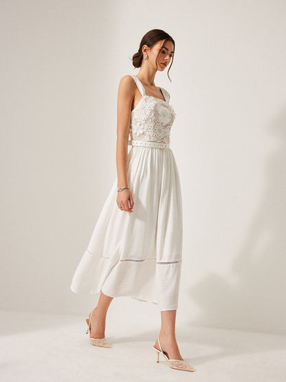 Pamuklu Çiçek Dantel Kemerli Elbise