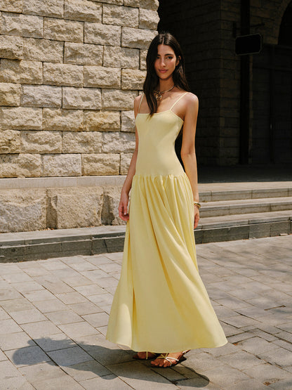 Pileli Etek Ucu Detaylı Askılı Triko Elbise