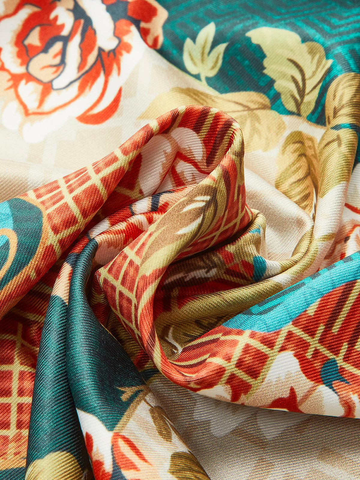 Halter Yaka Sırt Bağlamalı Çiçek Desenli Elbise