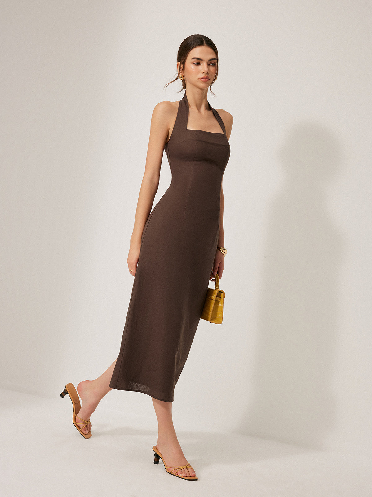 Pamuk ve Keten Karışımı Halter Sırt Dekolteli Yırtmaçlı Elbise