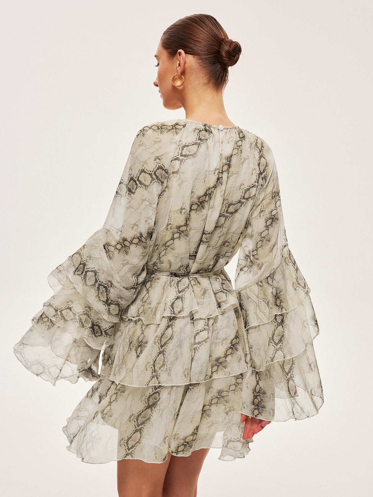 Şeffaf Baskılı Fırfır Detaylı Kemerli Elbise