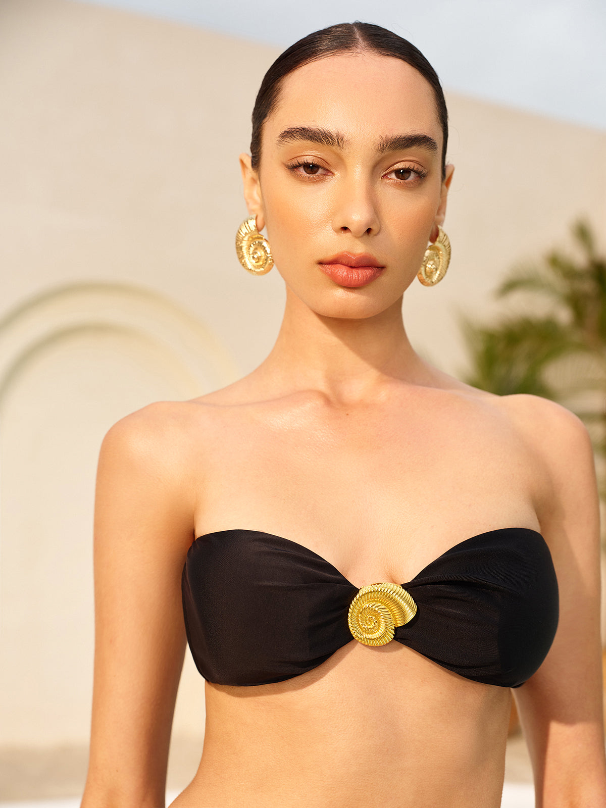 Deniz Kabuğu Detaylı Bandeau Bikini Takımı
