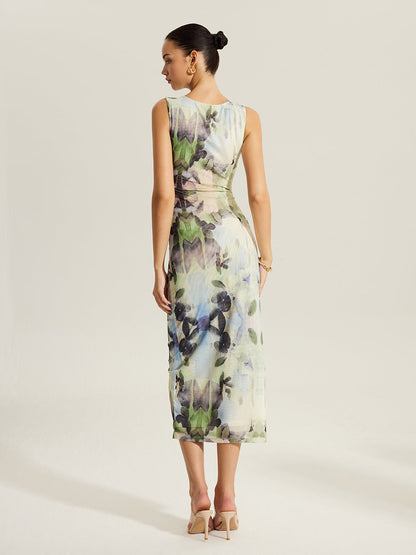 Çiçek Desenli Kolsuz Tül Elbise