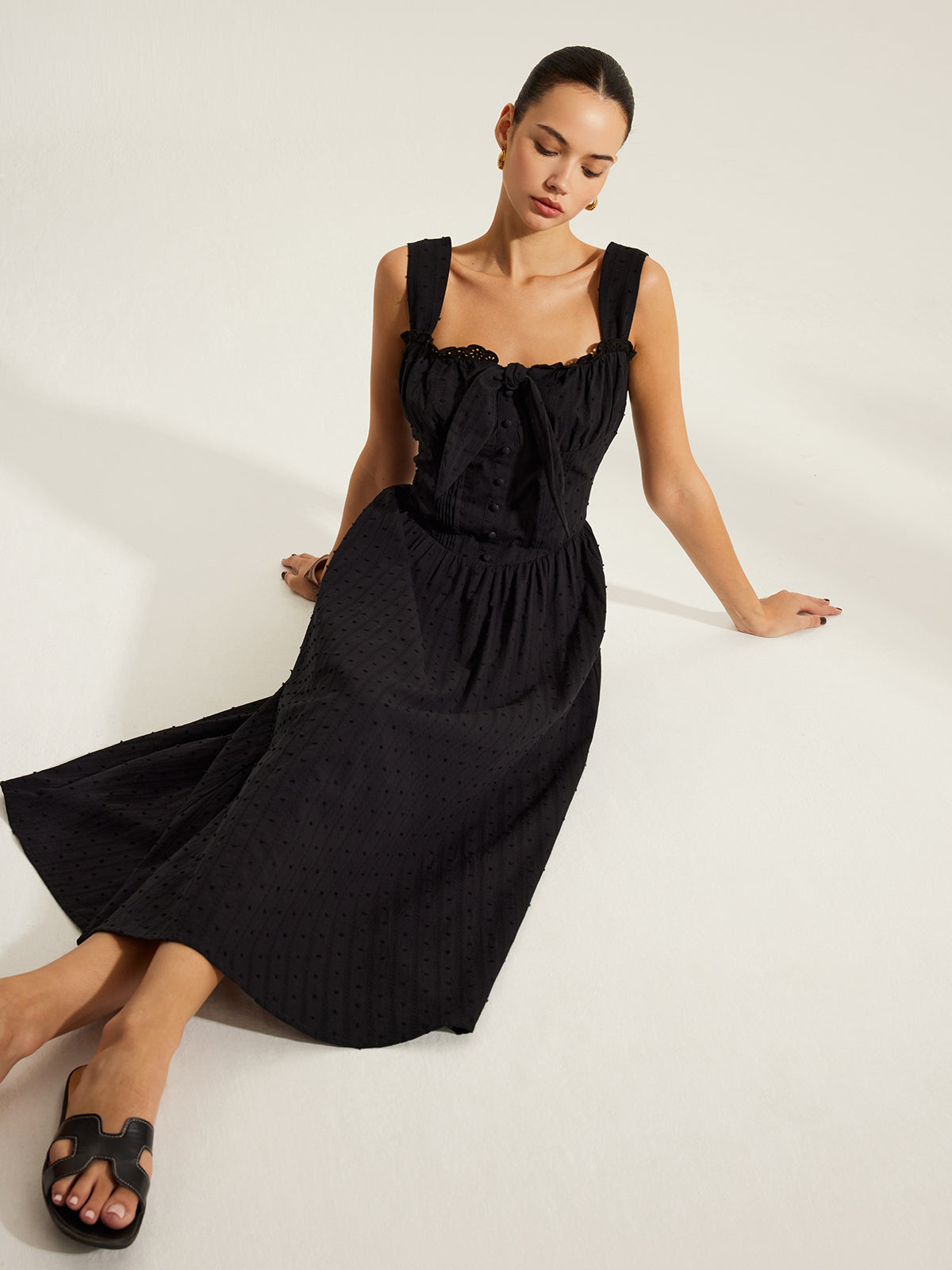 Pamuklu Kalp Yaka Elbise