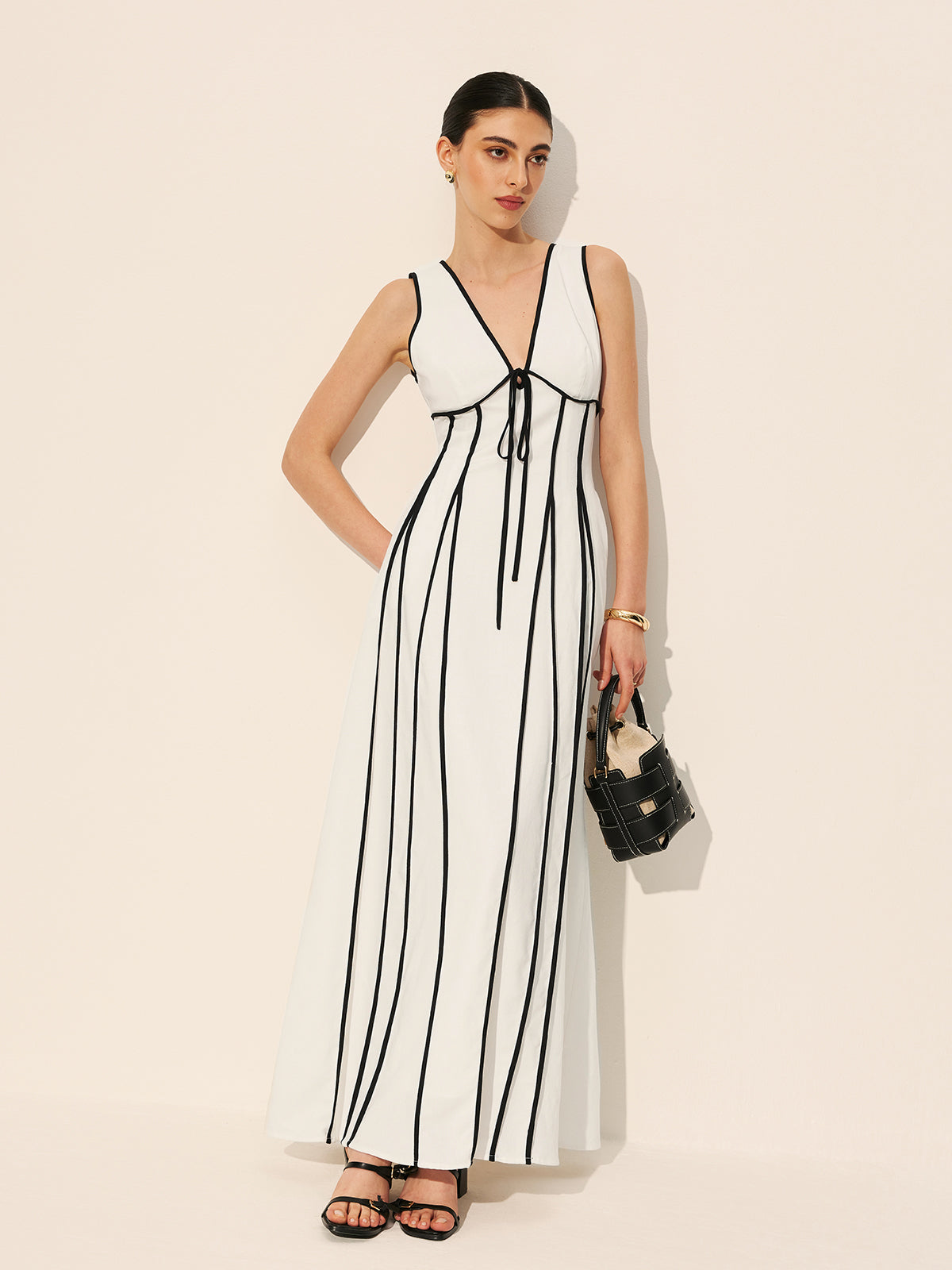 Kontrast Biyeli Cepli Elbise