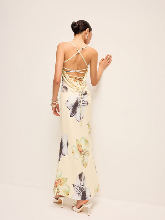 Sırtı Açık Bağcıklı Çiçek Desenli Elbise