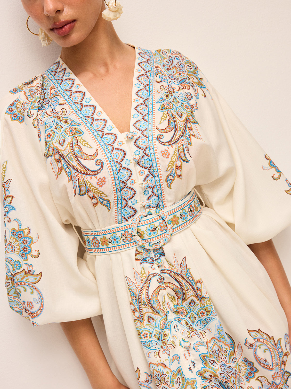 Bohem Kuşaklı Balon Kollu V Yaka Elbise