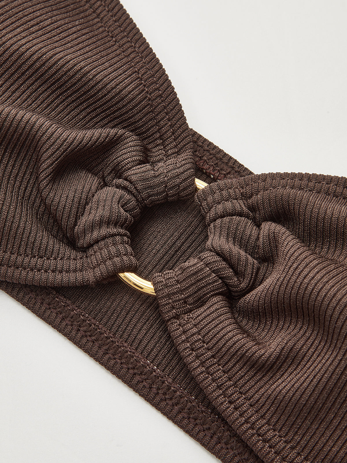 Halka Detaylı Boyundan Bağlamalı Bikini Takımı