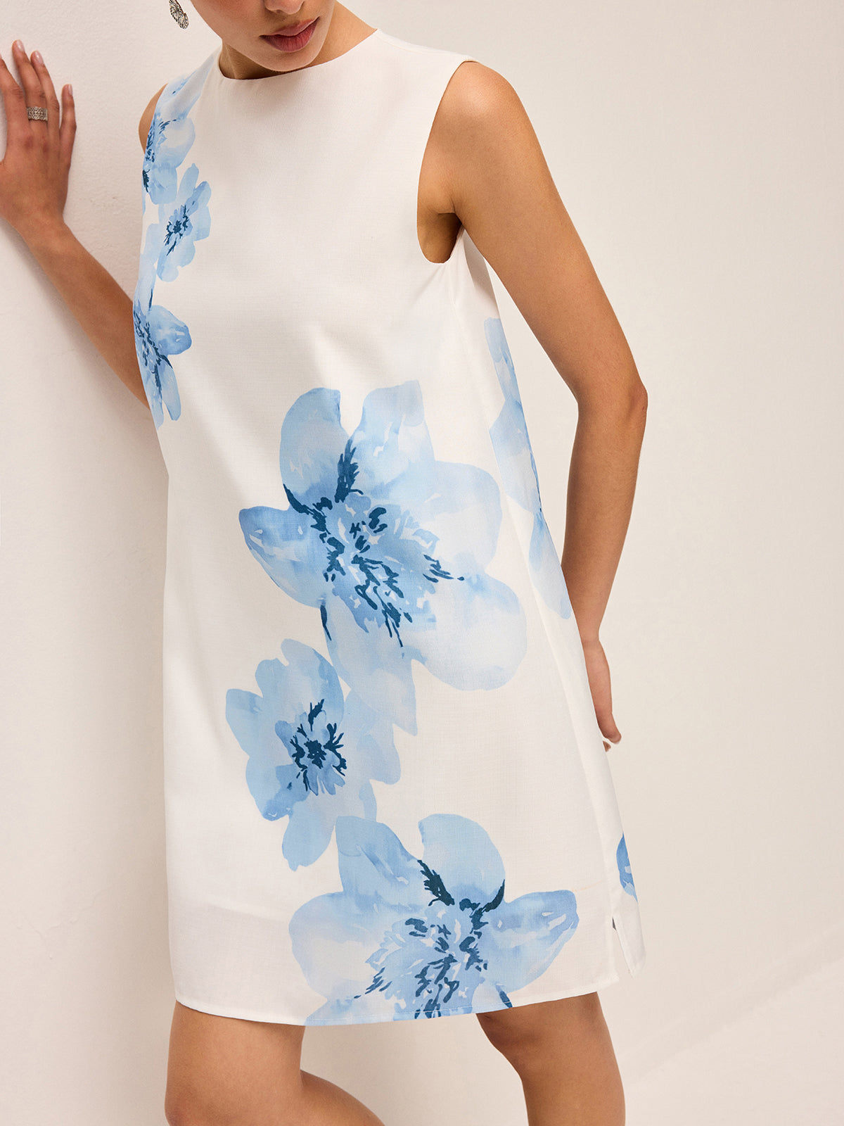 Çiçek Desenli Batik Baskılı Fermuarlı Elbise