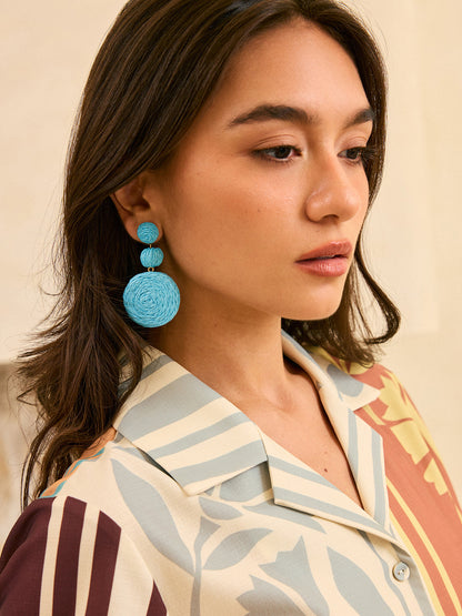 Üç Halka Raffia Küpe, Zarif Stilde