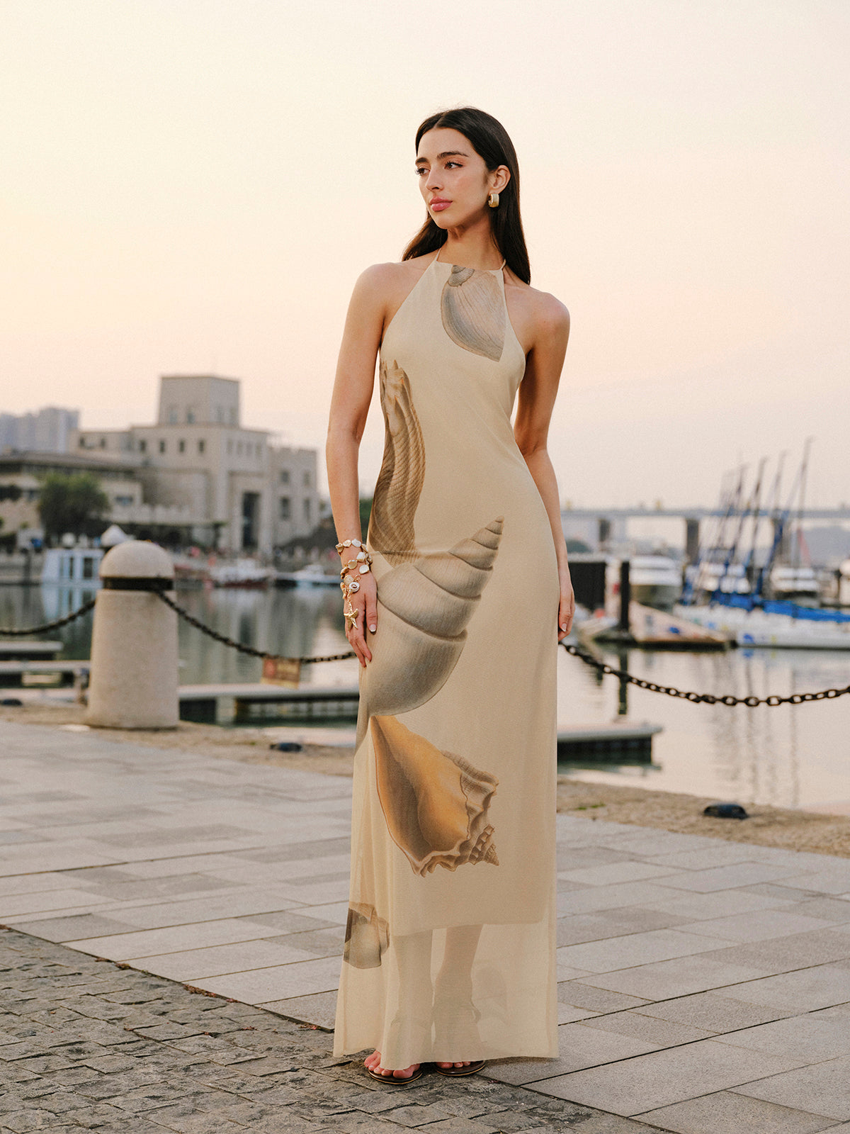 File Kumaş Halter Yaka Sırt Dekolteli Elbise