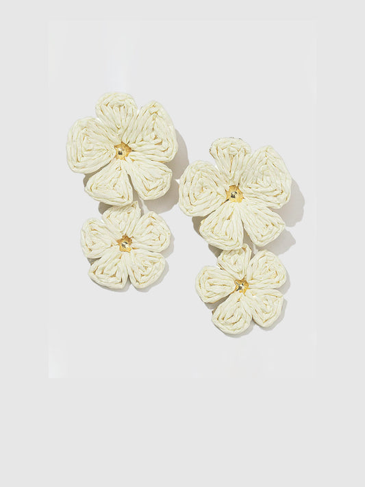 Altın Yaldızlı Dantel Yaprak Küpeler