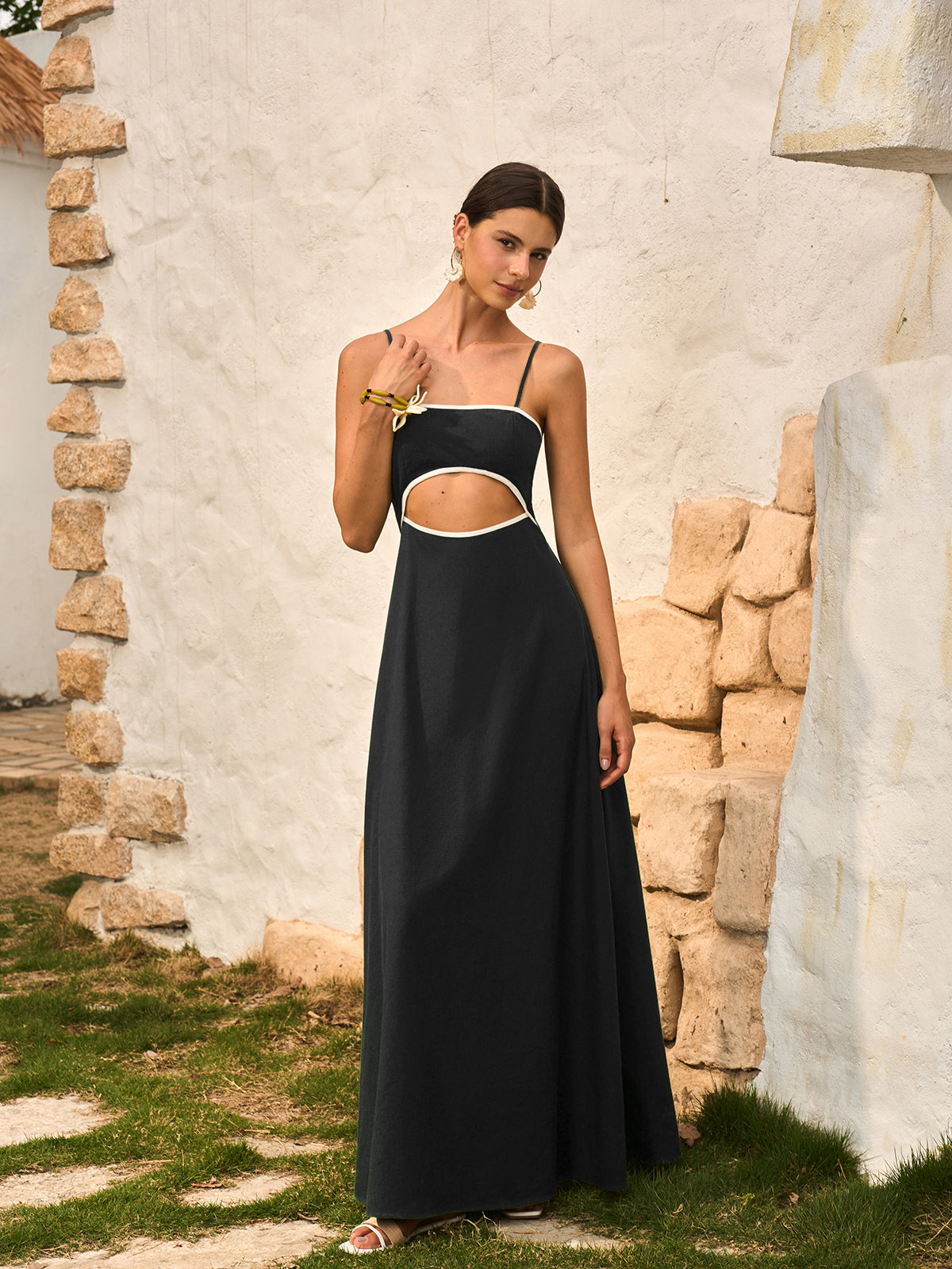 Pamuk ve Keten Karışımlı Sırt Fiyonk Detaylı Kesik Elbise