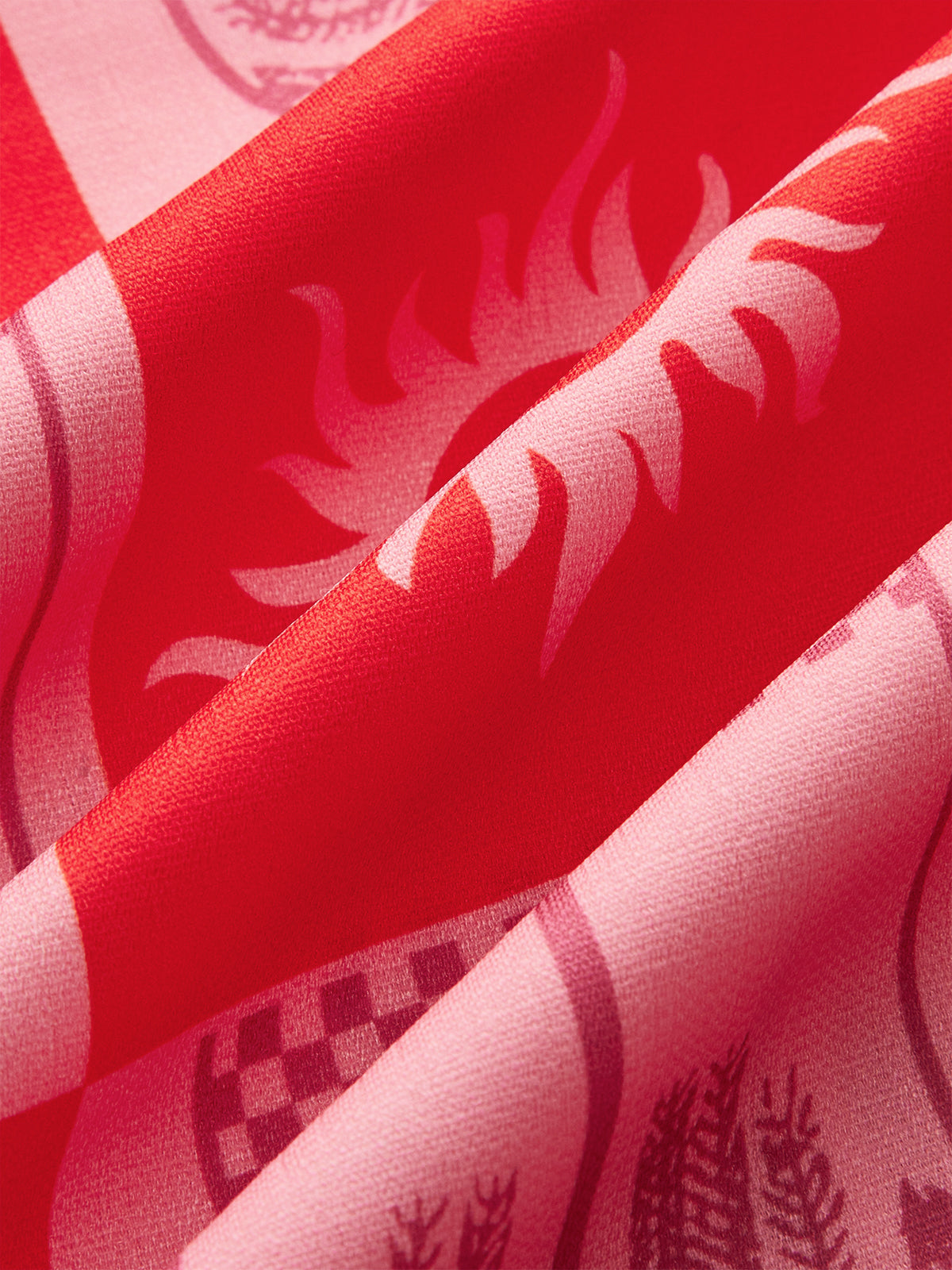 Kesik Detaylı Desenli Elbise