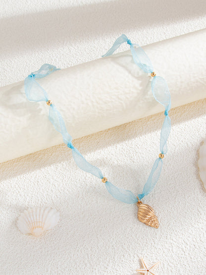 Tüllü Boncuklu Deniz Kabuğu Kolye