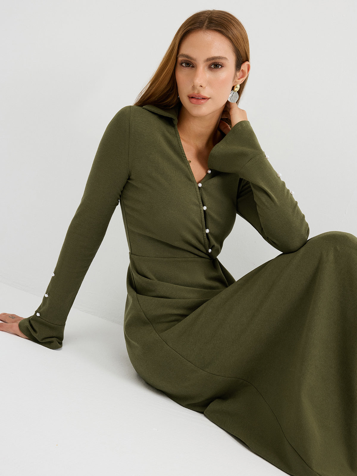 Asimetrik Burgu Detaylı Triko Maxi Elbise