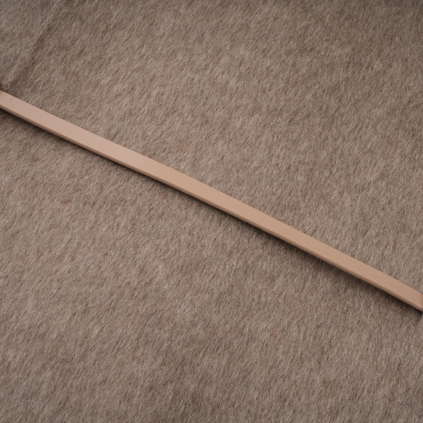 Chloris Yün ve Kürk Detaylı Kemerli Pelerin Ceket