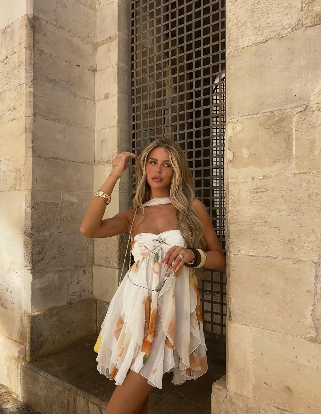 Isabel Halter Yaka Fırfırlı Desenli Mini Elbise