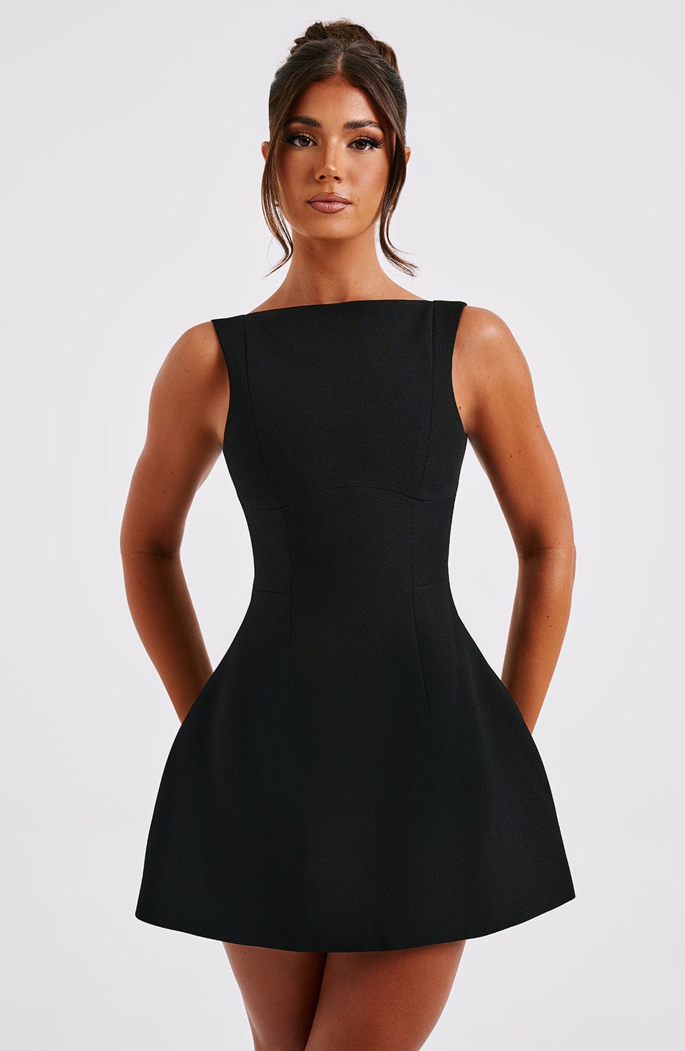 Alana Mini Elbise – Siyah
