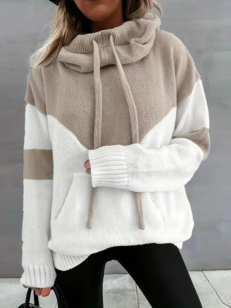 Dual-Tone Cosy Hoodie