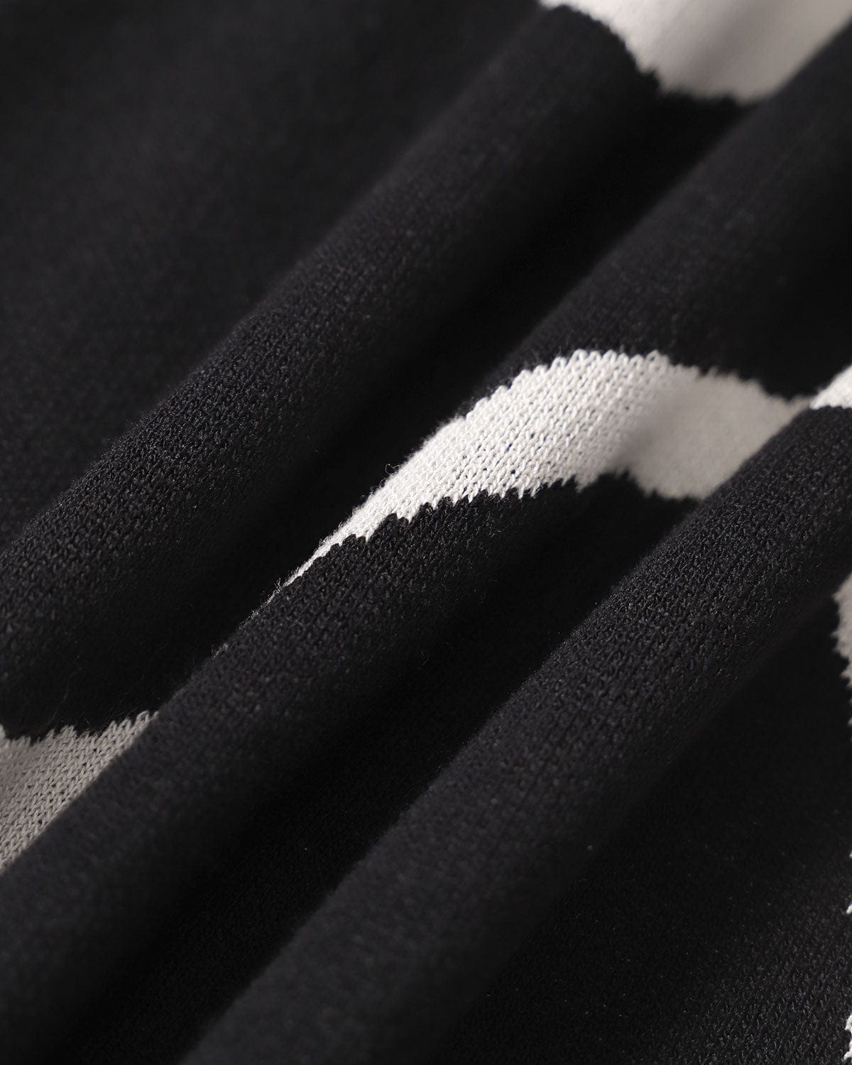 Siyah Dalga Midi Elbise