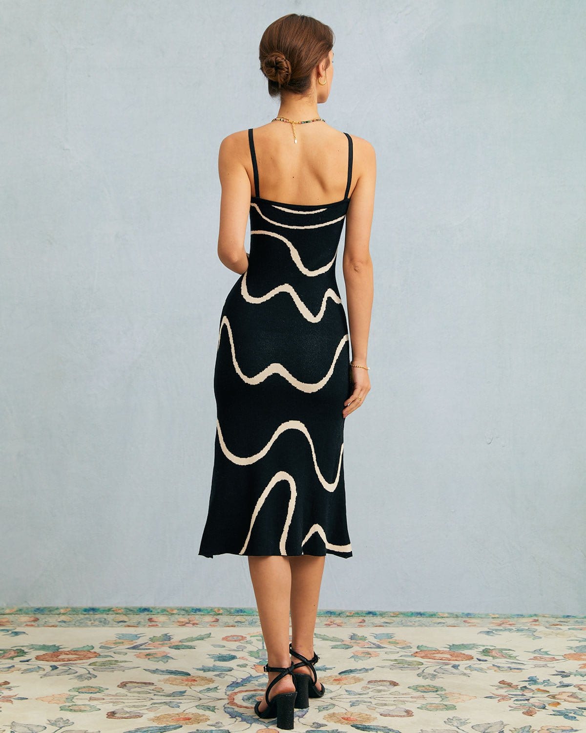 Siyah Dalga Midi Elbise